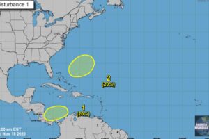 Huracán Iota se disipa; pero pronosticadores rastreando 2 perturbaciones más