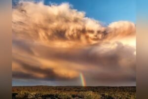 Un joven captura cara de demonio sobre las nubes Era espeluznante, como si me estuviera mirando