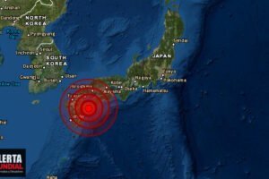 Fuerte terremoto sacude los edificios el suroeste de Shikoku, Japón