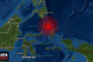Indonesia sacudido por un fuerte sismo hace minutos..