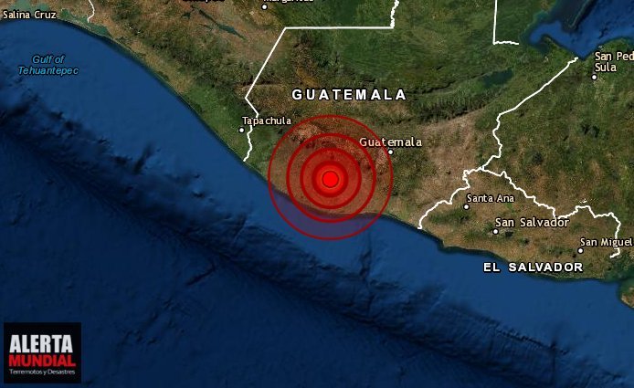 Al menos una victima y derrumbes tras potente sismo en Guatemala tan lejos como El Salvador y México