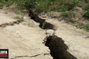 Gigantes grietas que se tragan hasta animales sigue creciendo en Colombia