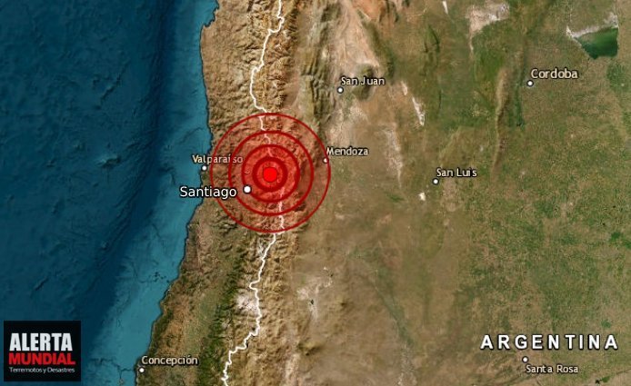 Fuerte sismo en Santiago de Chile provocó pánico sin aviso de tsunami