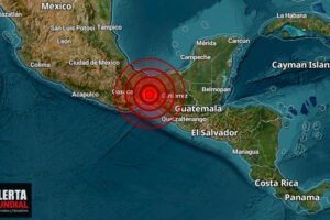Fuerte sismo remece Oaxaca y se siente en Chiapas, México