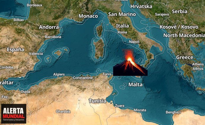 Volcán Etna de Italia entra en erupción lanzando lava y ceniza a 4.500 metros de altura