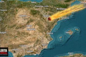 Enorme bólido como bola de fuego ilumina todo el cielo de España