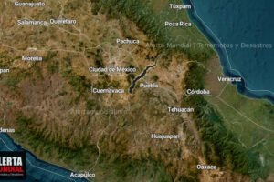 Alarma en Chalco Reaparece grieta y vecinos temen un socavón traga casas