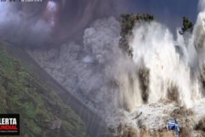 VÍDEO Tsunami en Sicilia tras la erupción del volcán Stromboli. Italia está en alerta