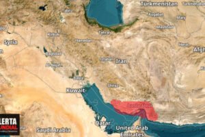 Fenómeno Inusual Se Tiñe de Rojo la Costa de Ormuz en Irán